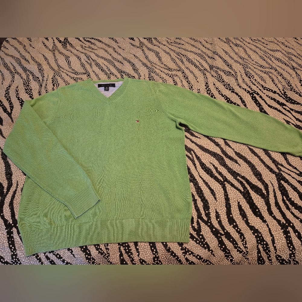 Tommy Hilfiger V-Neck Sweater